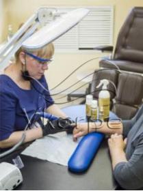 Светильник Lucia Cosmetic (L580) настольный на струбцине белый 24Вт