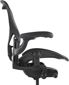 Кресло эргономичное Herman Miller Aeron C Large черный сетка с подголов. крестов. пластик