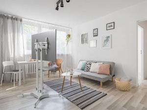 Стойка для телевизора Onkron TS1351 белый 32"-65" макс.50кг напольный мобильный