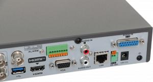 Видеорегистратор Hikvision iDS-7216HQHI-M1/XT