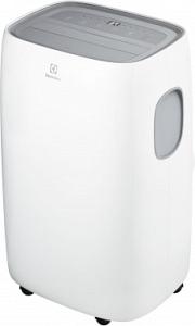 Кондиционер мобильный Electrolux Loft EACM-13 CL/N3 белый площ.32м2