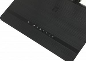 Роутер беспроводной Netis N2 AC1200 10/100/1000BASE-TX черный