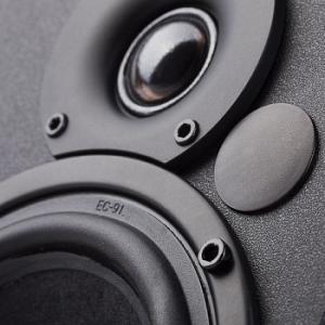 Колонки Edifier R1700BT 2.0 черный 66Вт BT