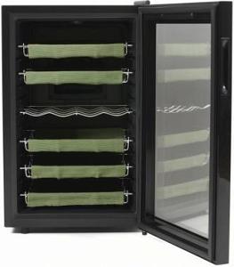 Винный шкаф Shivaki SHW-28VB черный (однокамерный)