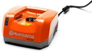 Зарядное устройство Husqvarna QC330